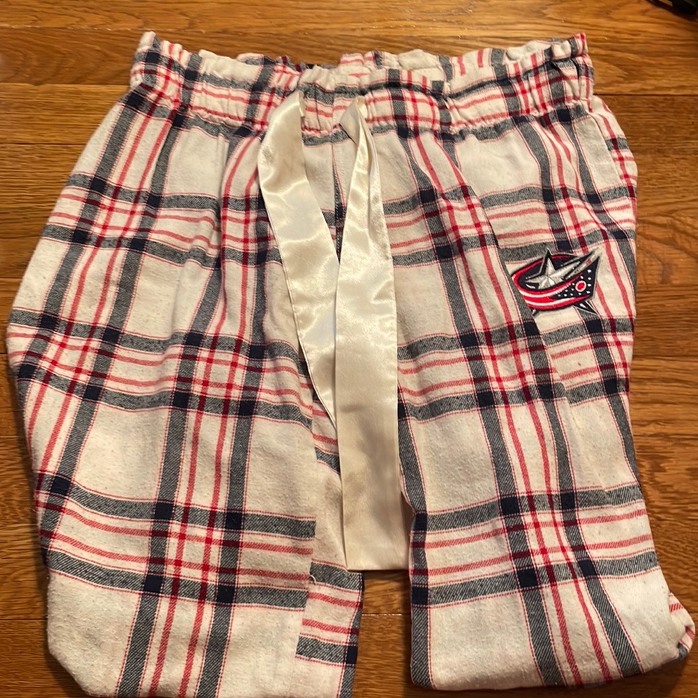pyjama pants